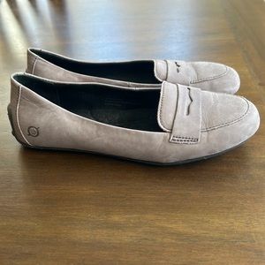 Born beautiful gray loafers size 7.5